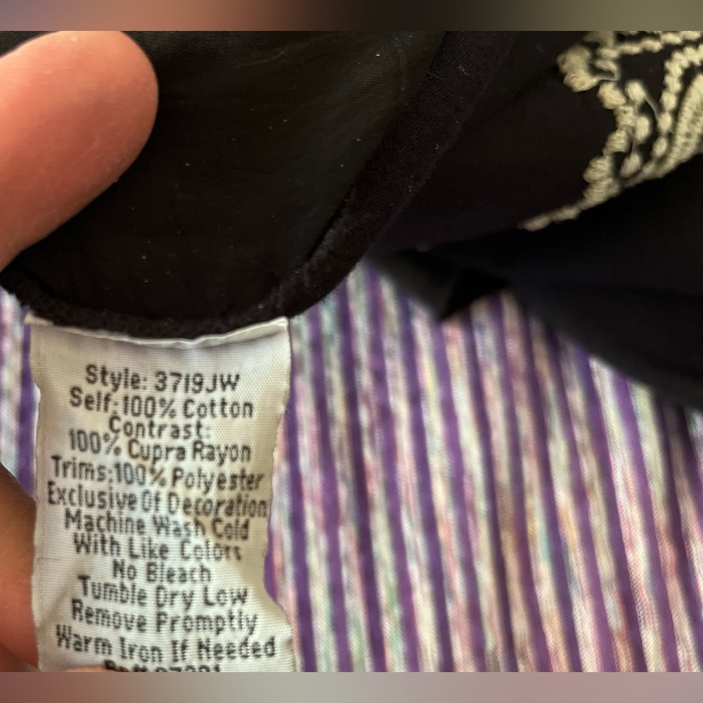 Johnny Was Tunic - Picture 9 of 11